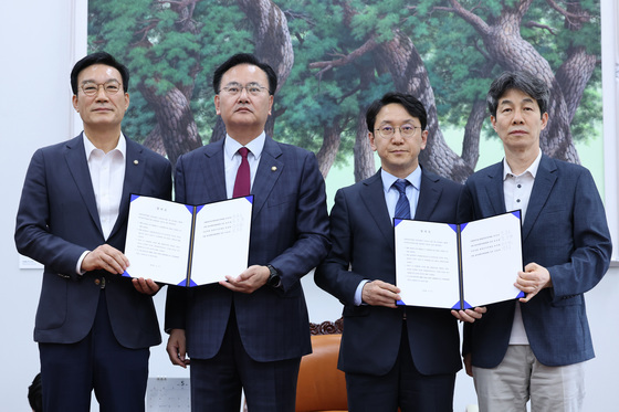 여야 '시·도의원 비례대표 확대·광주 4곳 중대선거구' 도입 합의