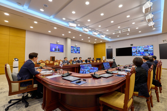 이재명 대통령,  '호르무즈 해협 자유항행' 정상회의 참석