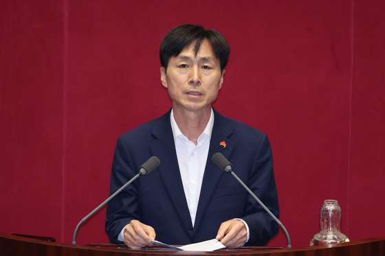 공직선거법 개정안 반대 토론하는 한창민