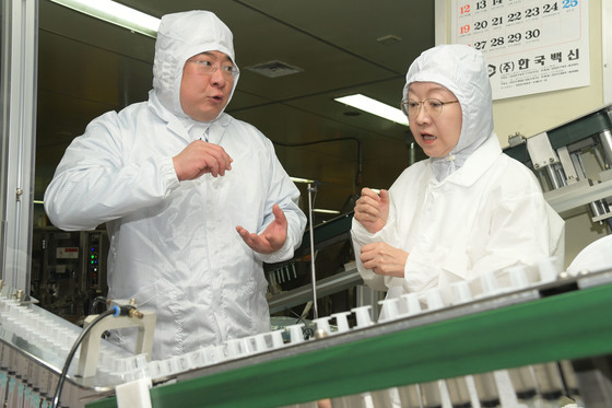 식약처 "주사기 재고 6.41% 증가…추가 생산량 온라인몰 등에 공급"