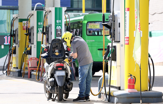 전국 평균 휘발유 가격 2000원 돌파