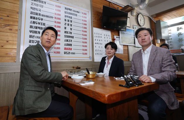 경선 펼친 윤희숙·박수민과 오찬하는 오세훈 국민의힘 서울시장 후보