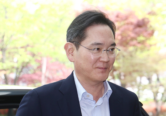 이재용 삼성 회장, 인도·베트남 순방 경제사절단 출국