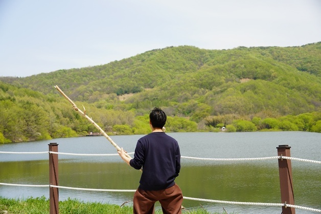 "귀신 나오는 저수지, 공포에 빠지러 갑니다"…MZ 핫플 '살목지' 차량 행렬