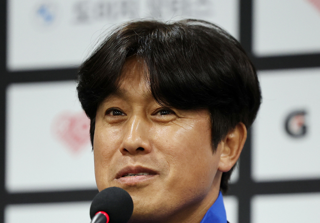 '쎄오' 서정원, 오늘은 선수 겸 감독입니다