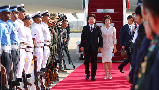 인도 도착한 이재명 대통령