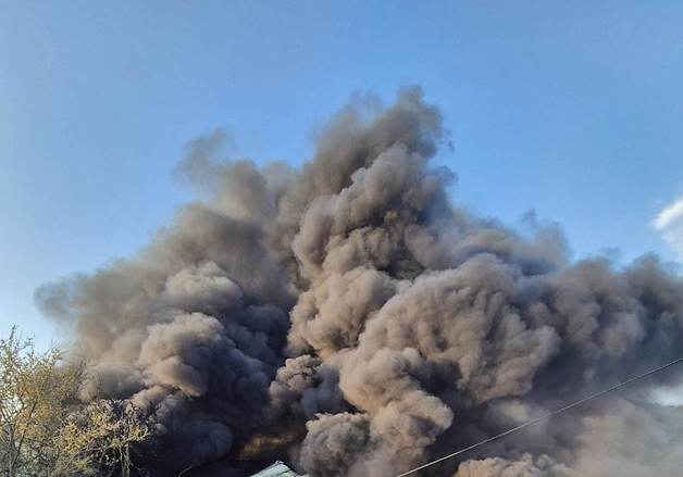 논산서 돈사·차량 정비소 화재 잇따라…돼지 680마리 폐사