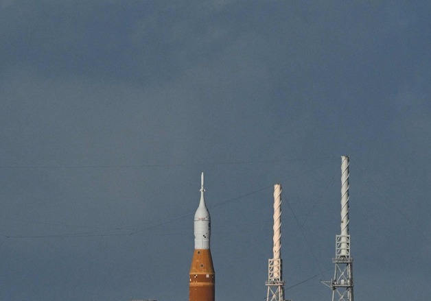 아르테미스 2호 발사…54년 만에 달로 향하는 인류