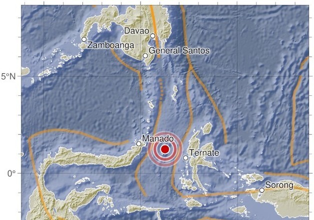 인니 동부 섬에 7.8 강진…"진앙 1000㎞ 이내 쓰나미 가능성"