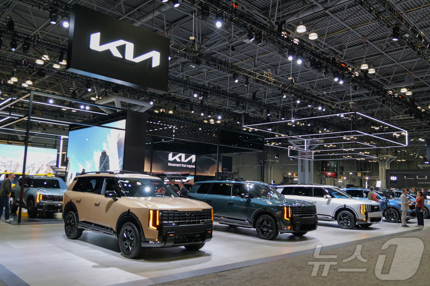 (서울=뉴스1) = 기아가 1일(현지시간) 미국 뉴욕 '제이콥 재비츠 컨벤션 센터'에서 열린 '2026 뉴욕 국제 오토쇼'에 참가했다고 2일 밝혔다. 사진은 2026 뉴욕 국제 오 …