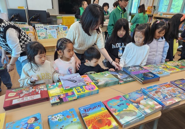 영동군, 10일까지 작은도서관 도서구입비 지원사업 공모