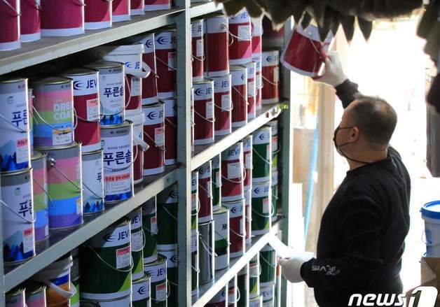 [단독] 조광페인트·제비스코도 전 제품 가격 올렸다…업계 도미노 인상