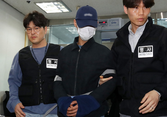 '장모 살해' 캐리어 담아 시체유기한 사위 구속기로