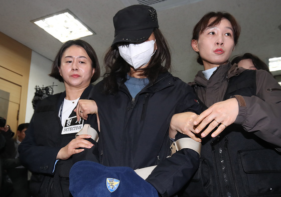 '어머니 시체유기한 딸' 영장실질심사