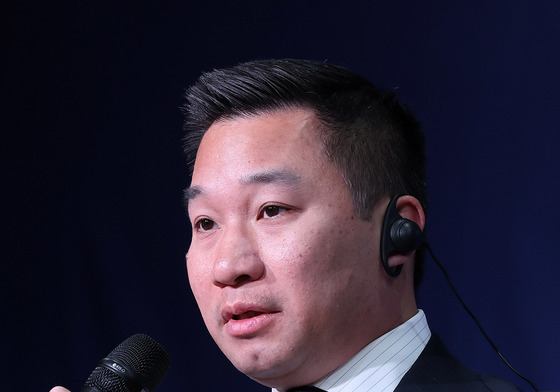 세종국가전략포럼 패널로 참석한 알렉스 웡