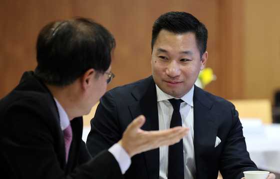 세종국가전략포럼 참석한 알렉스 웡