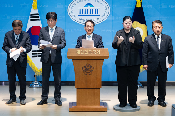 與 2차 특검 특위, 계엄 후 윤석열·김주현 독대에 "전면 재수사" 촉구