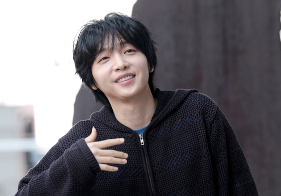 정세운, 봄 처럼 설레는 미소