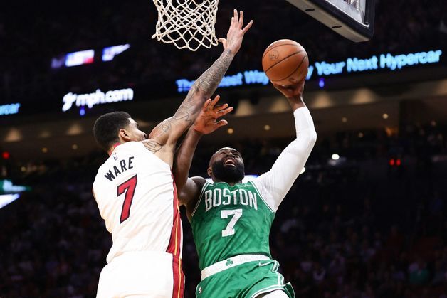 '1쿼터에만 53점' NBA 보스턴, 역대 1쿼터 최다 득점 2위