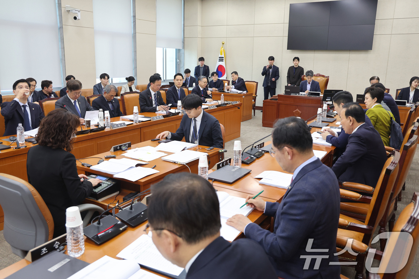 (서울=뉴스1) 신웅수 기자 = 2일 서울 여의도 국회에서 정치개혁특별위원회 공직선거법및지방선거구제개편심사소위원회가 열리고 있다. 2026.4.2/뉴스1