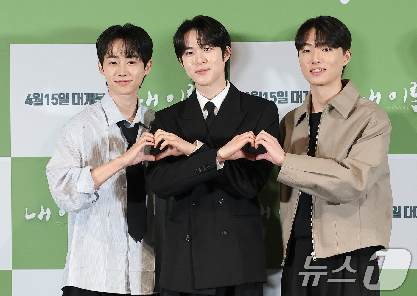 (서울=뉴스1) 권현진 기자 = 배우 박지빈(왼쪽부터)과 신우빈, 최준우가 2일 서울 용산구 CGV용산아이파크몰에서 열린 영화 '내 이름은'(감독 정지영) 언론시사회 및 기자간담회 …