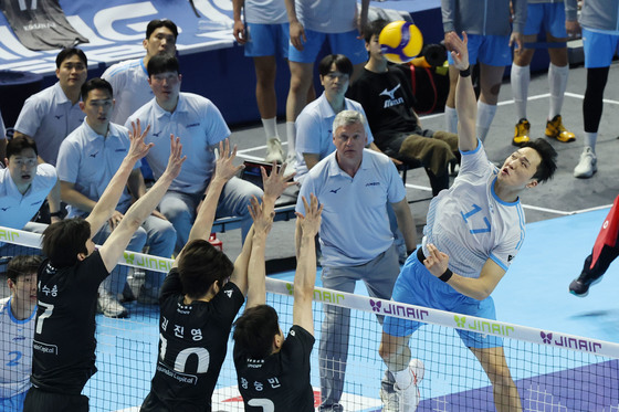 임동혁 '어림없지'