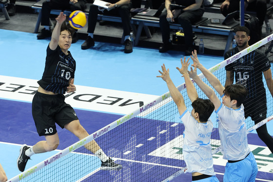 김진영 '가볍게'