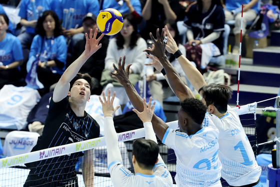 허수봉 '날 막을순 없어'