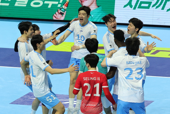 챔프전 1차전 승리 거둔 대한항공