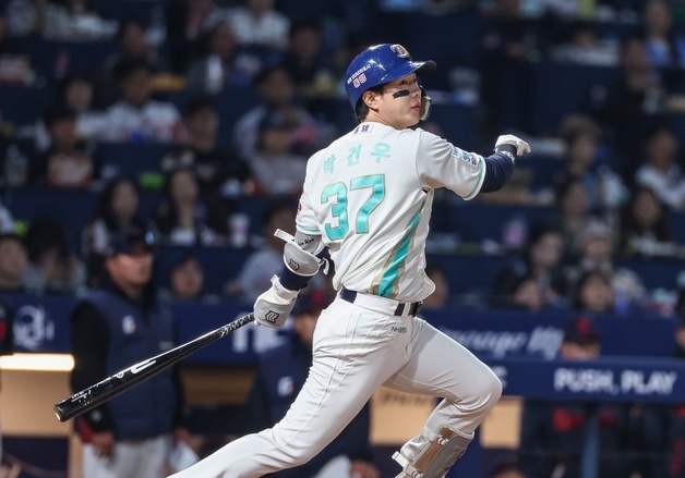 '박건우 결승타' NC, 롯데와 낙동강 더비 스윕…KT 개막 5연승 질주