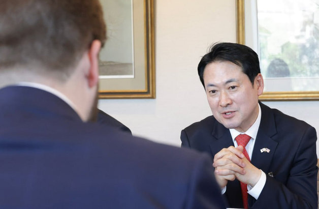 정청래 "장동혁 부끄러워…차관보 만나려 목 빼고 기다렸나"