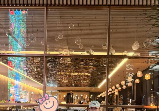 손예진, 남편 현빈과 투샷 찍어준 3세 아들에 감격 "예술 작품"