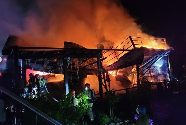 새벽 경북 포항 단독주택에 불…60대 남성 경상