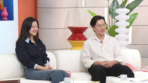 이서진, 10년만에 KBS 출연…고아성과 '아침마당' 뜬다