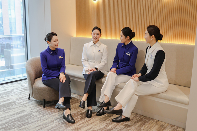 파라타항공, 객실승무원 램프화 '락포트'로 변경…편의·안전성↑