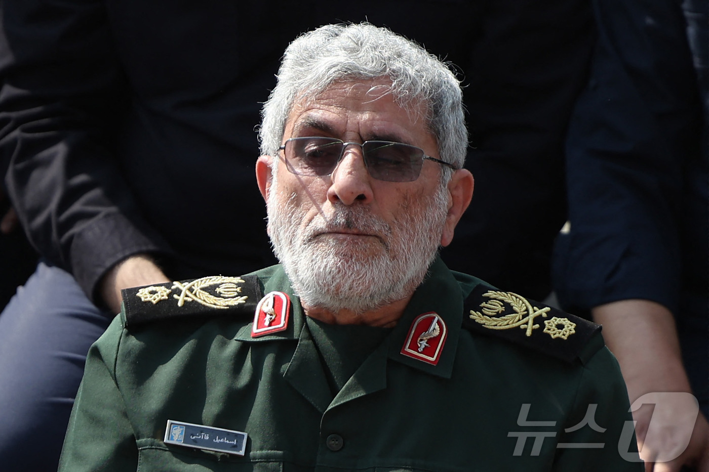 (테헤란 AFP=뉴스1) 장용석 기자 = 이란 혁명수비대(IRGC) 쿠드스군 사령관 이스마일 카아니가 2024년 10월 15일(현지시간) 테헤란에서 열린 아바스 닐푸로샨 작전 부사 …