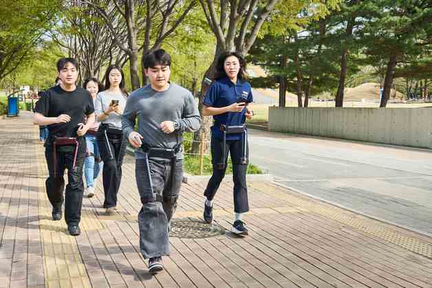 위로보틱스, 보행 보조로봇 '윔 에스' 프리미엄 구독 서비스 출시