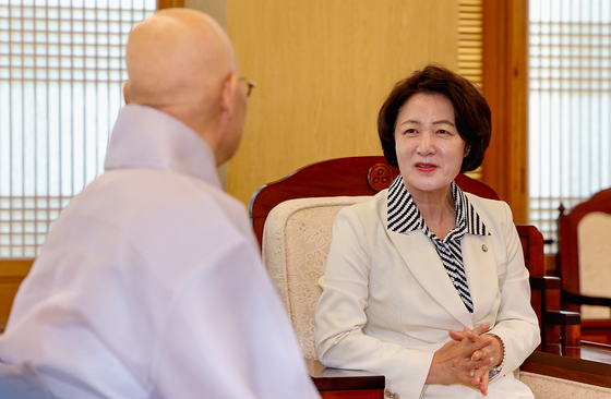 추미애 후보, 조계사 방문