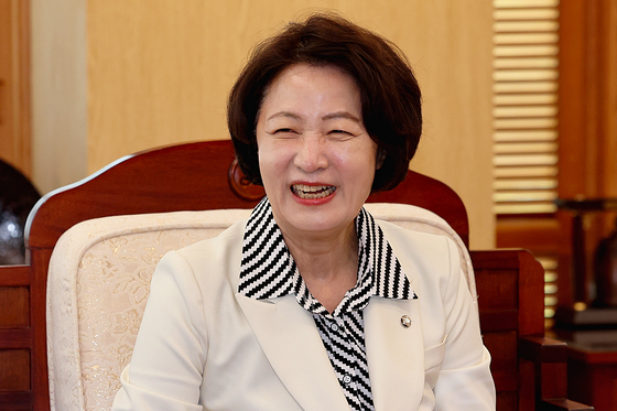 조계사 찾은 추미애 후보