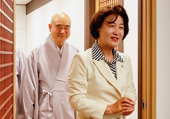 추미애 더불어민주당 경기도지사 후보, 조계사 방문