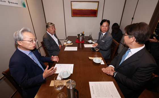 사회적대화 방향 논의 나선 노사정 대표