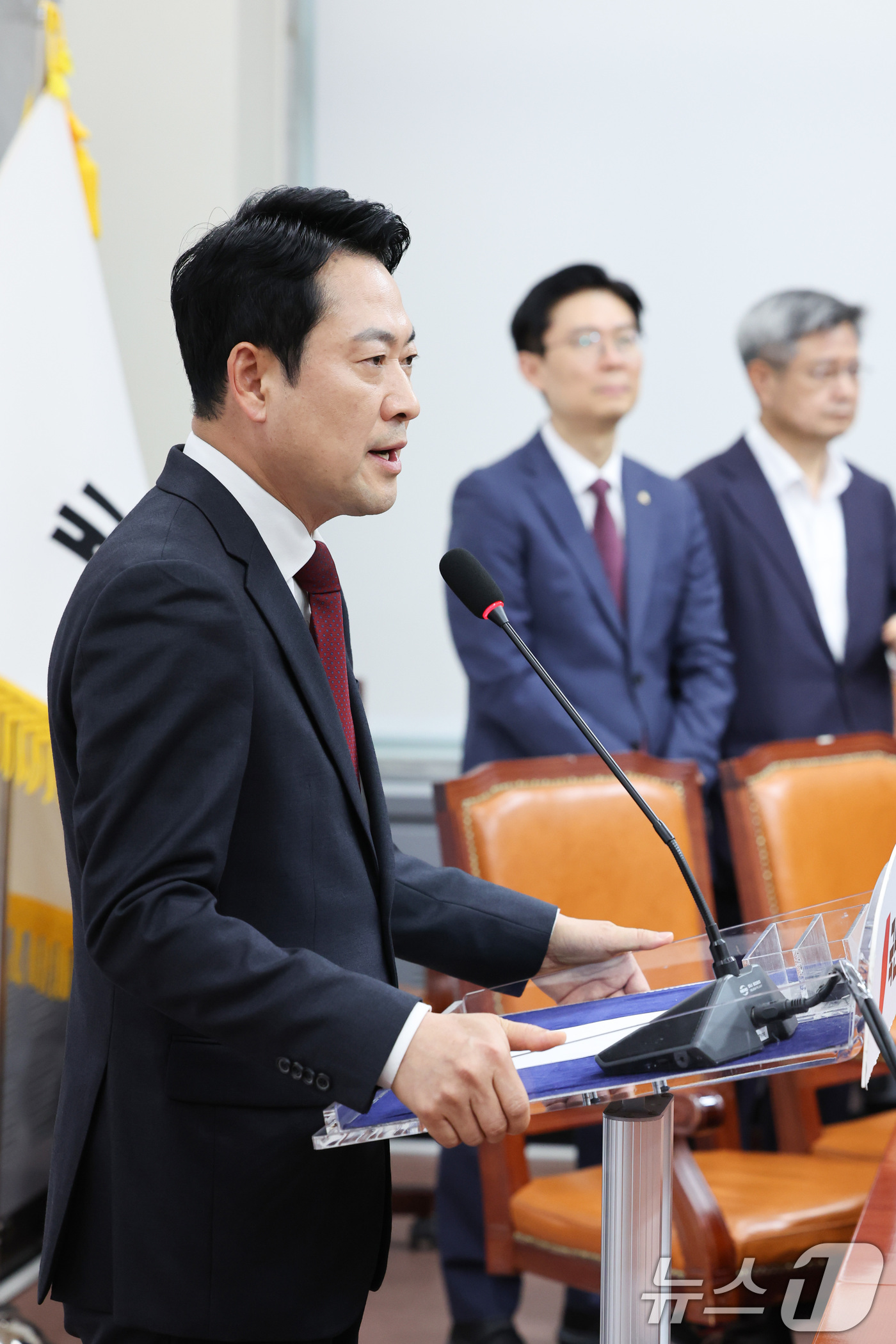 (서울=뉴스1) 신웅수 기자 = 장동혁 국민의힘 대표가 20일 서울 여의도 국회에서 방미 성과 관련 기자간담회를 하고 있다. 2026.4.20/뉴스1