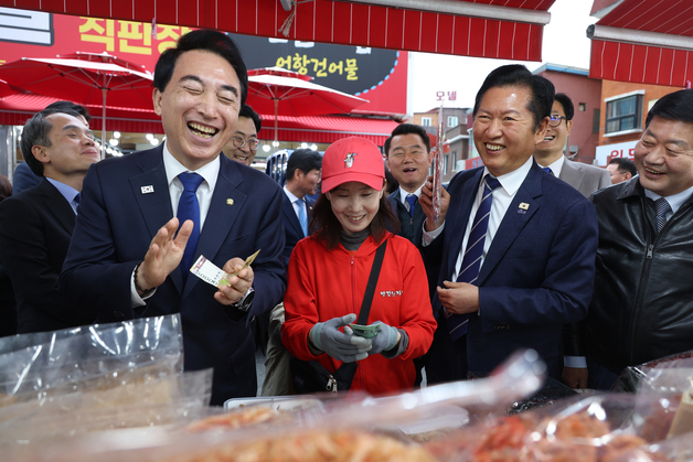 전재수 등 與 광역단체장 후보 의원직 29일 일괄사퇴…"꼼수 없다"