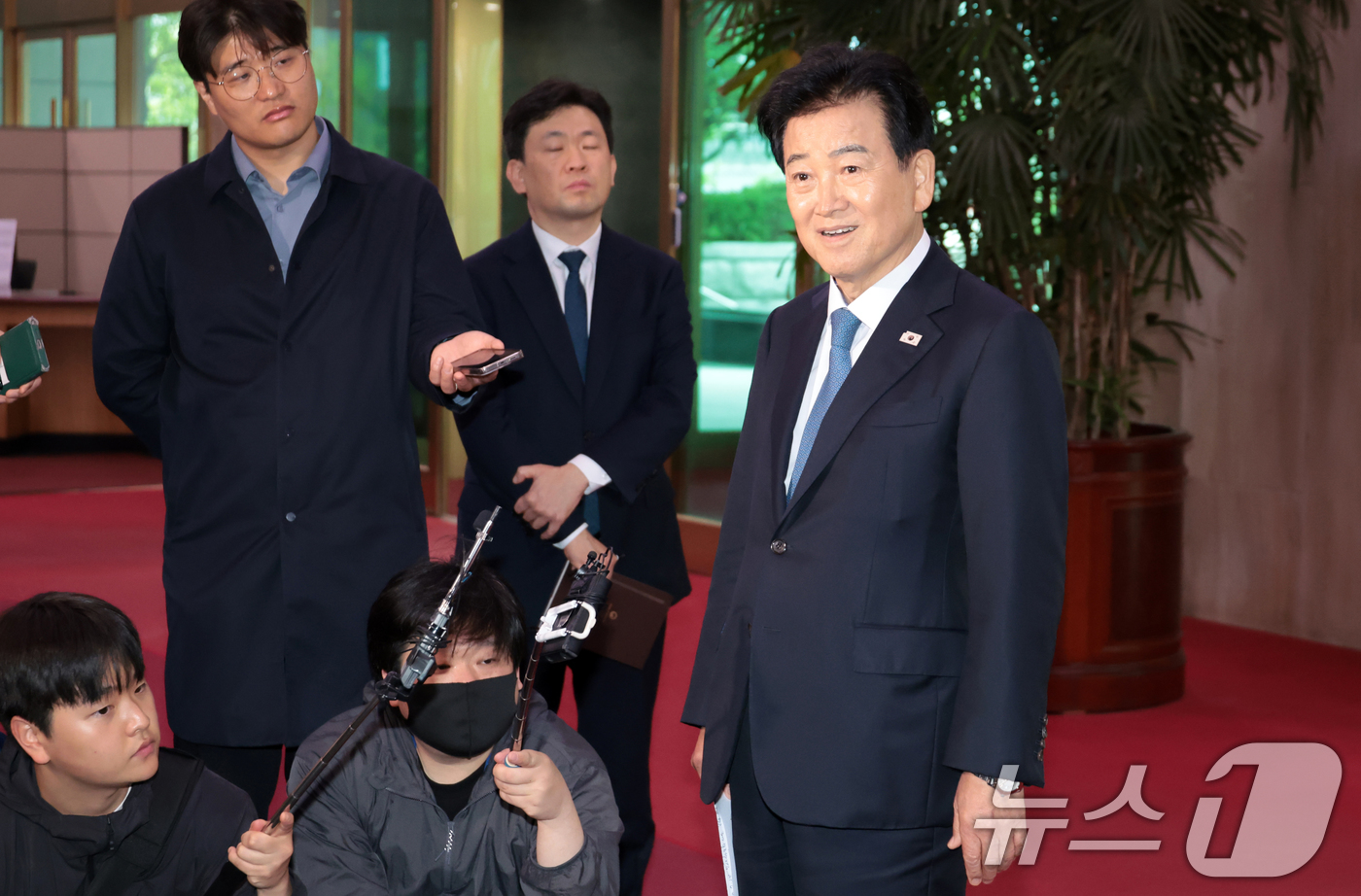 (서울=뉴스1) 김명섭 기자 = 정동영 통일부 장관이 20일 오후 서울 종로구 정부서울청사에서 '북한 구성시 핵시설' 발언과 관련해 입장을 밝히고 있다. 2026.4.20/뉴스1