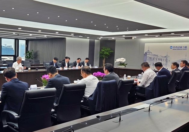 우리금융, 생산적·포용금융 속도전…"골든타임 놓치지 않겠다"