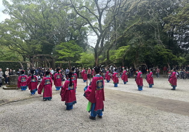 유교진흥원, 일본 타쿠성묘 석전제 공식 참례…공자 정신 재확인