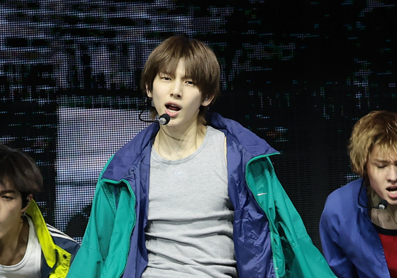 코르티스 주훈, 안구정화 무대