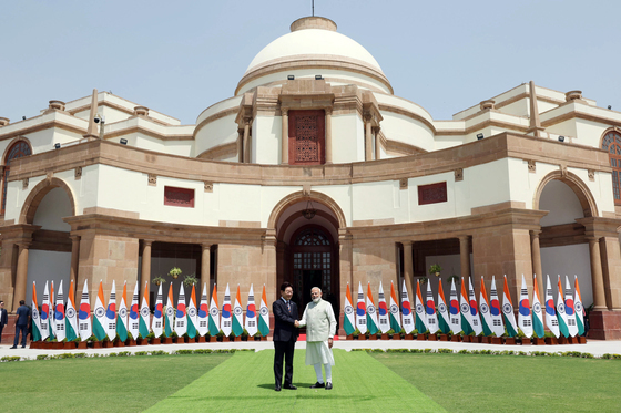 나렌드라 모디 인도 총리와 기념촬영하는 이재명 대통령