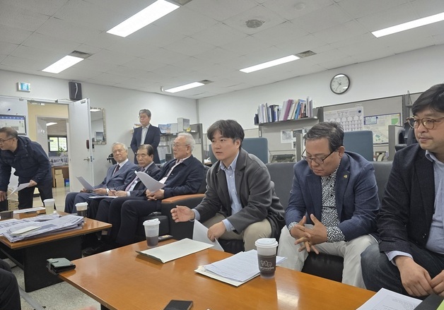 인천공항노조 "3개 기관 통합 시 허브 기능 상실…4조원 증발"