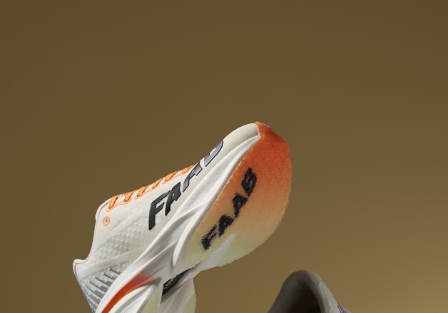 러닝화 브랜드 파브, 가성비 데일리 카본화 '카본 내비' 출시